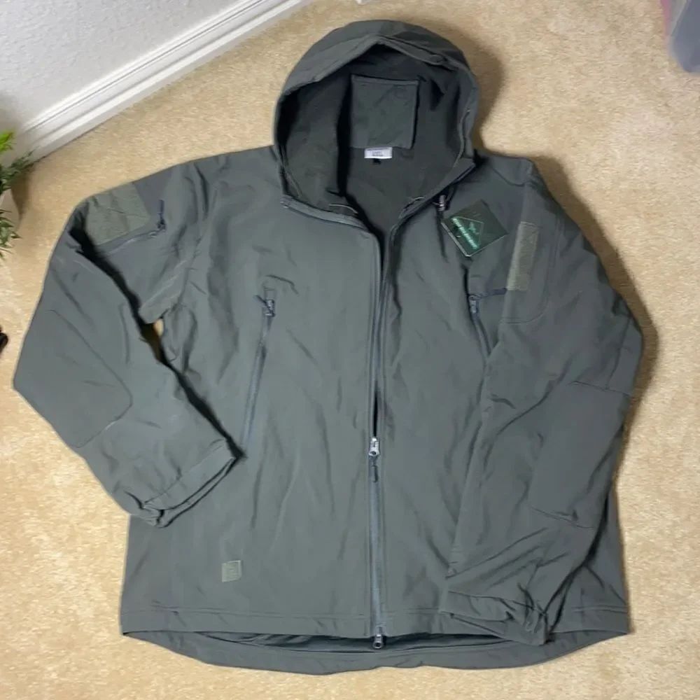 Men’s Hooded Tactical Jacket Soft Shell Full Zip Gray Size 4XL NEW